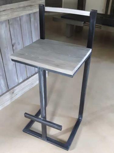 Tabouret Flagstaff